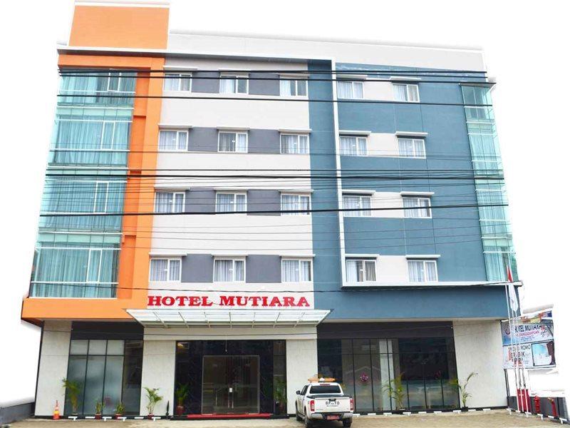 Hotel Mutiara Mitra Reddoorz Padangsidimpuan Exterior photo